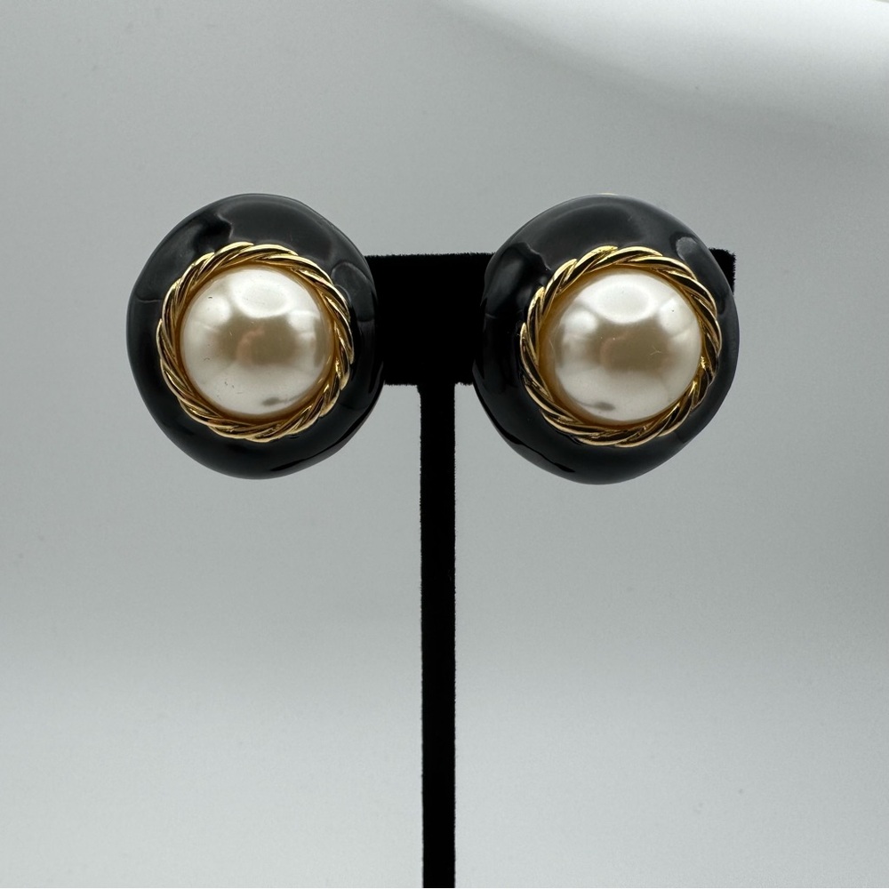 AFJ Clip on Gold Tone Faux Pearl Vintage Clip on Earrings